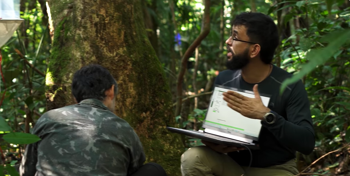 Dr Filipe França conducting fieldwork with local communities in the Brazilian Amazon as part of the Voices of Amazonia initiative.